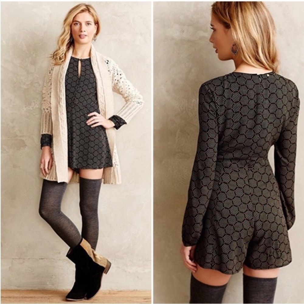 Anthropologie Harlyn Honeycomb Romper Long Sleeve Black‎ Size Small